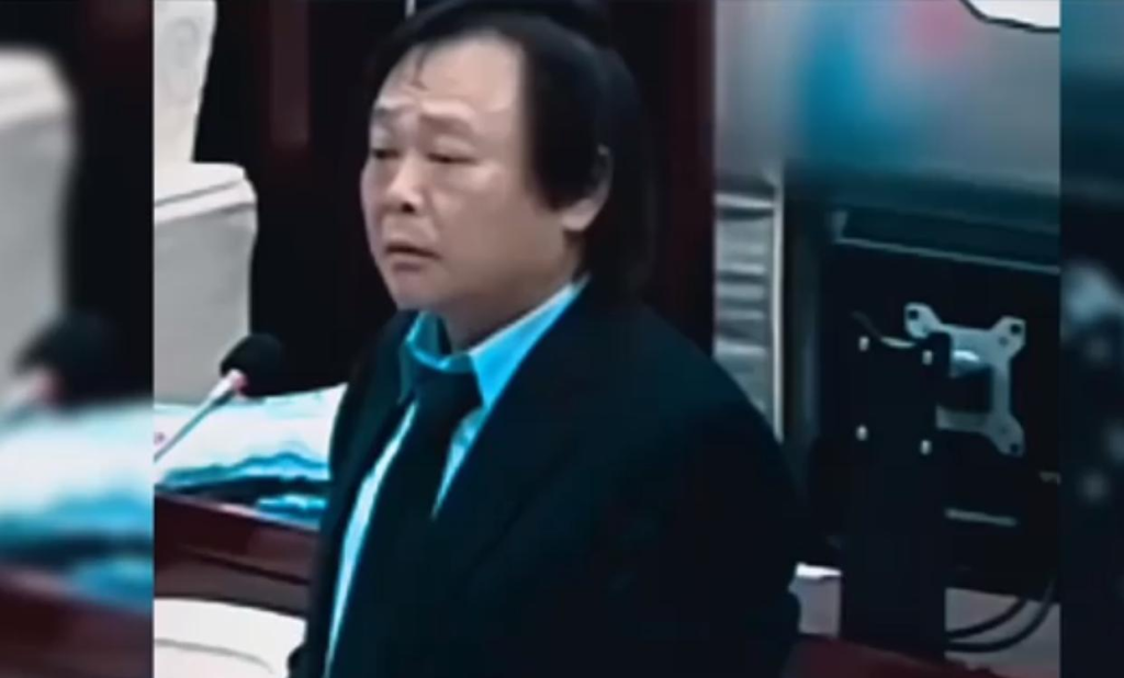 改编歌曲《没出息》为啥火遍两岸